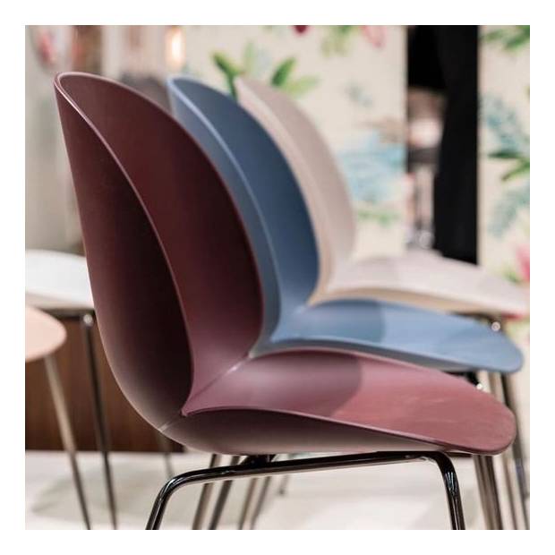 Chaise Beetle Dining Conic Black Base