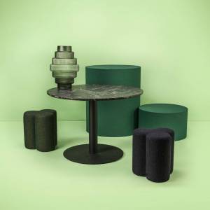 Tabouret en forme de trèfle